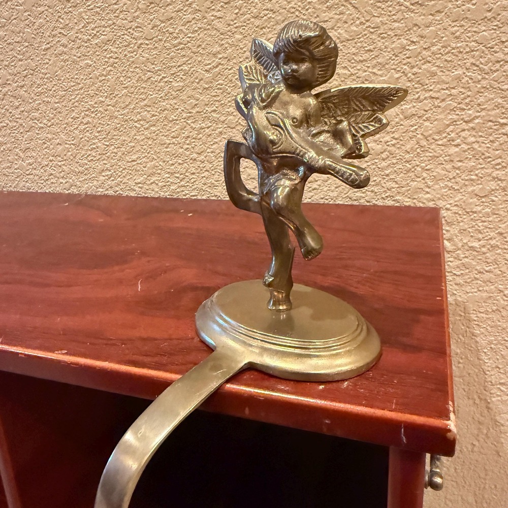 Vintage STUDIO NOVA Brass Angel Cherub Lute Christmas Stocking Holder Hanger